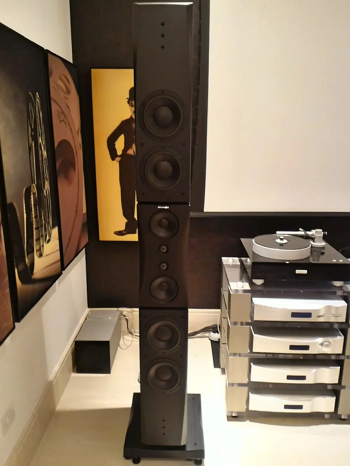High-End Alphaville